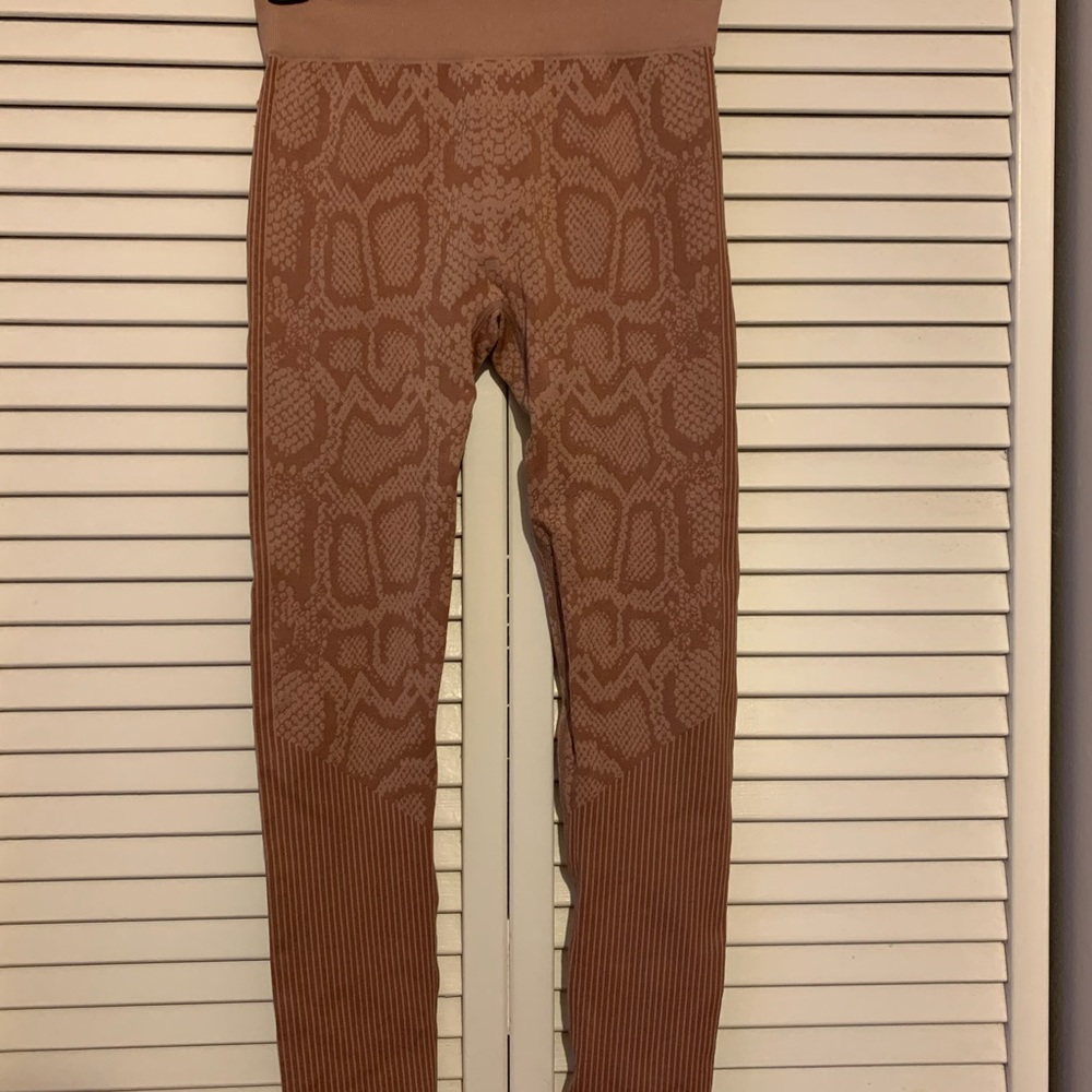 Workout Leggings Size S